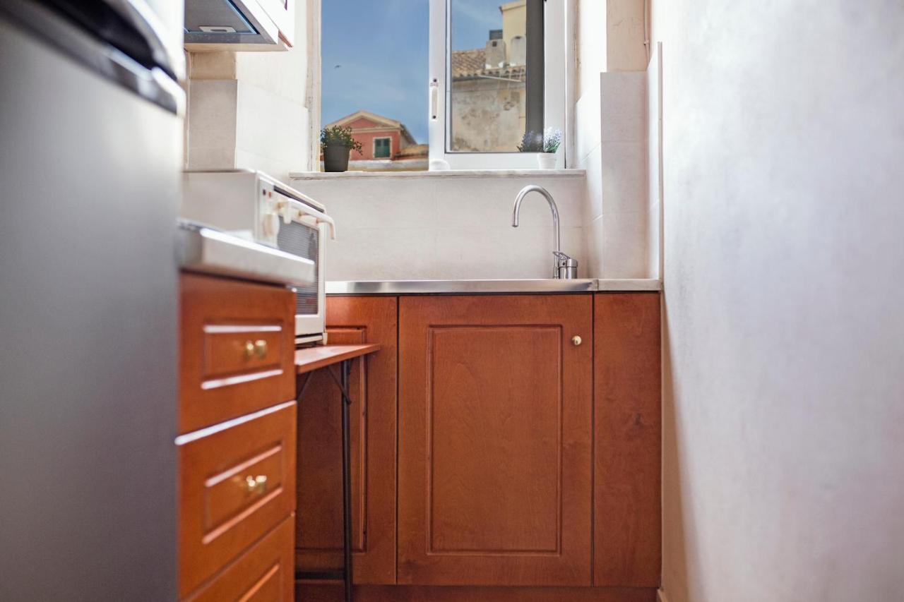 Downtown Apt At Filellinon Corfu  Экстерьер фото