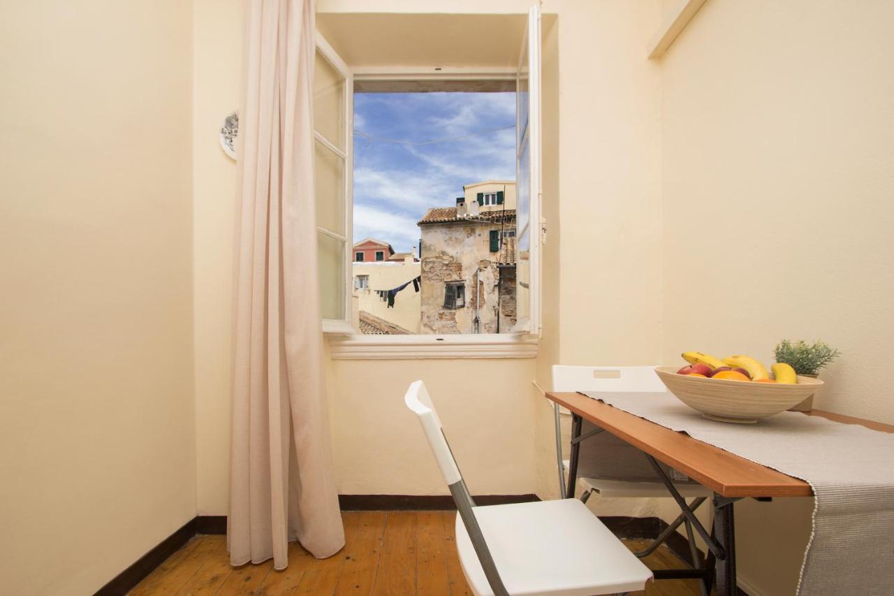Downtown Apt At Filellinon Corfu  Экстерьер фото